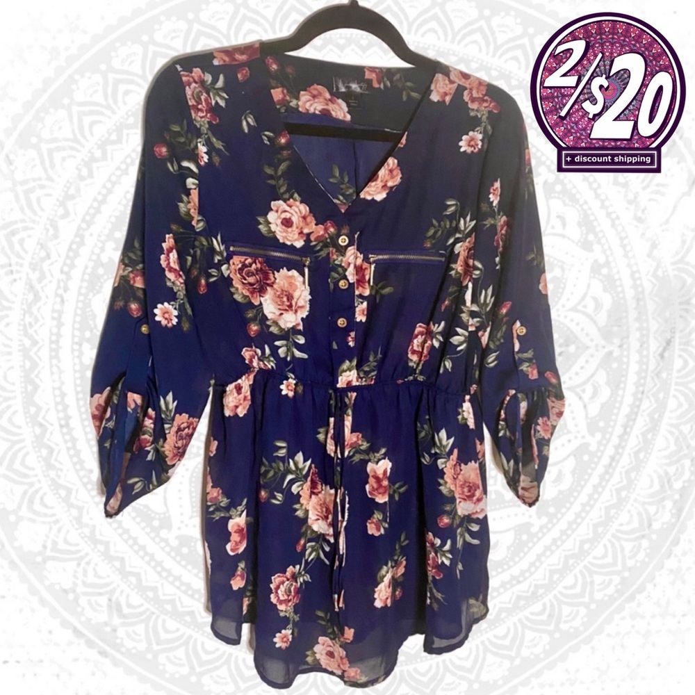 2/20 J for Justify Floral Blouse Zippers Buttons Elastic Waist 3/4 Sleeve Top